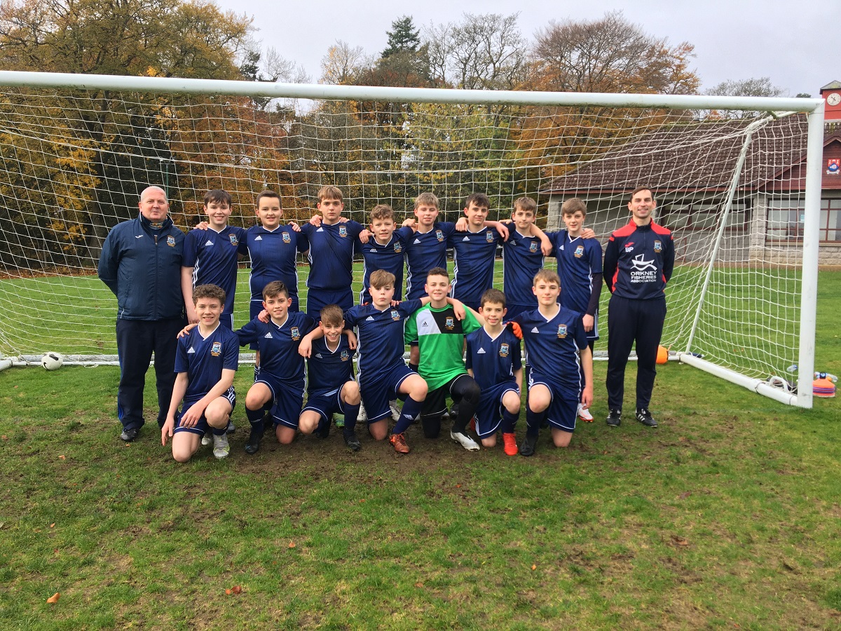 KGS under 14s football team before their match with Albyn School on 11 November 2021