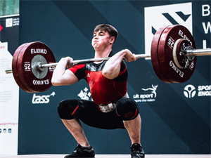 Athlete Ross Sinclair to gain some weighty experience at Commonwealth Games!